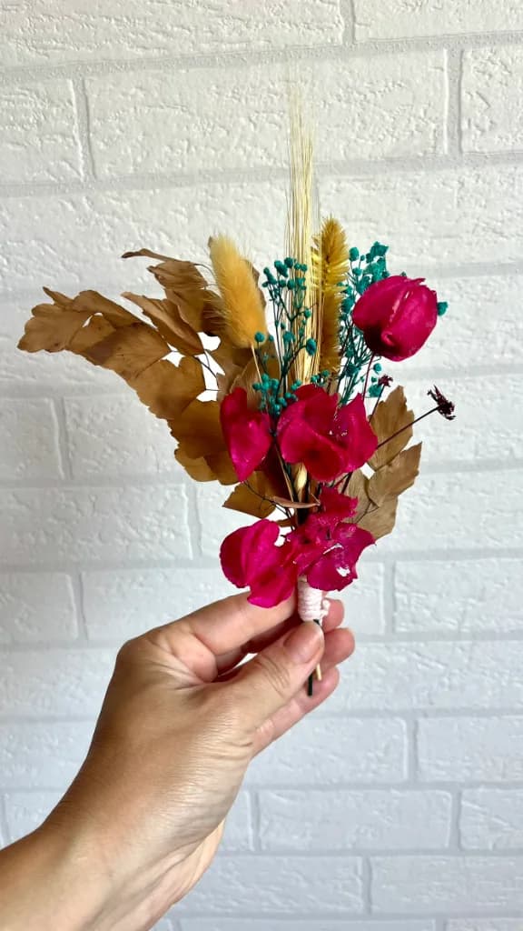 Mini buquê flores secas (cores podem variar)